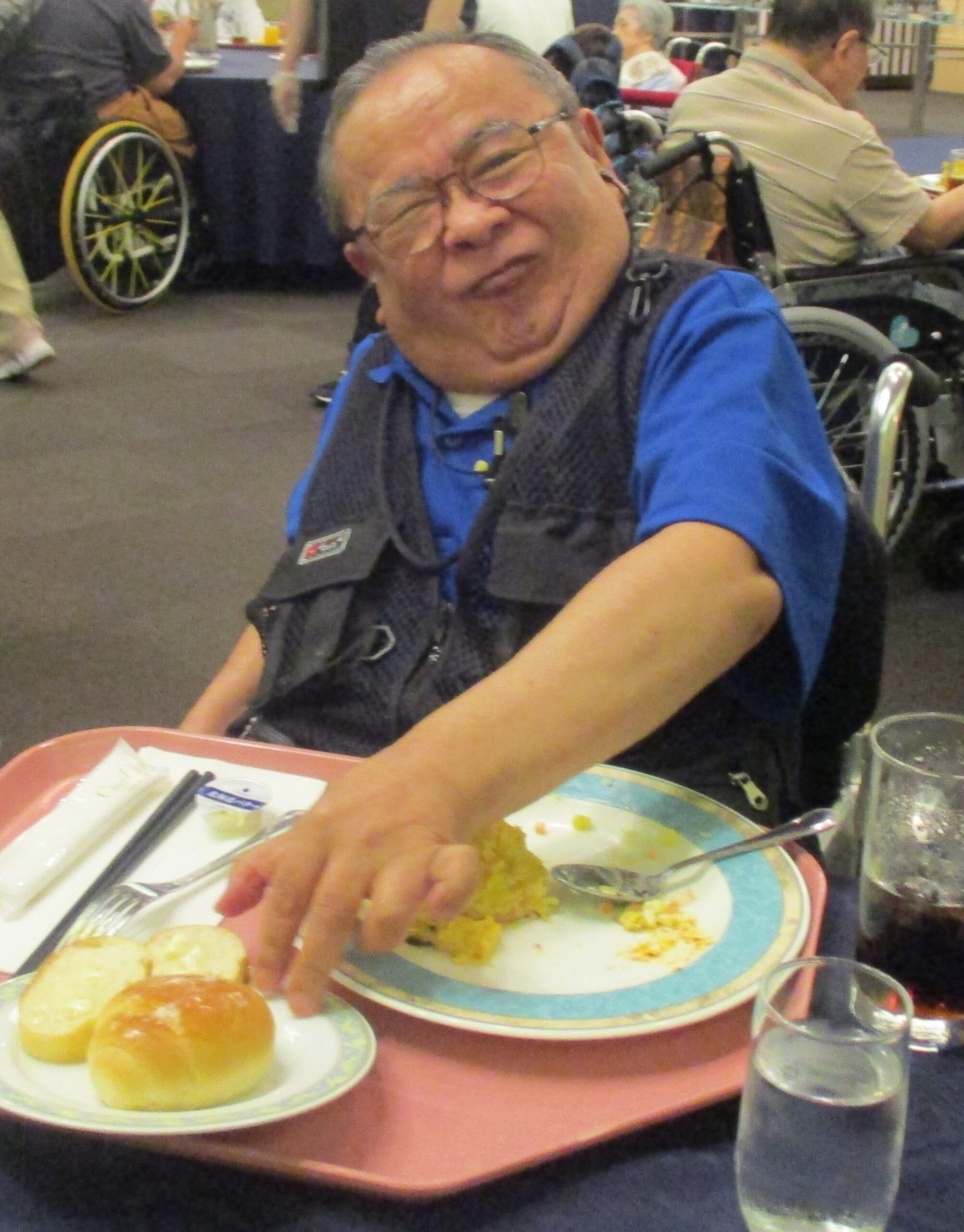 リハビリー60周年記念 ホテルエミシアで会食：エイト