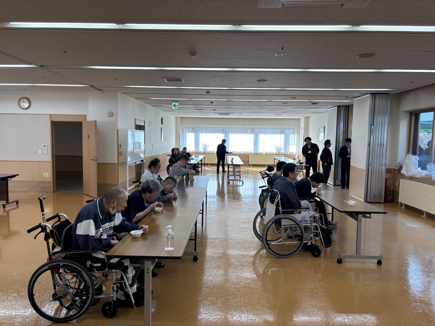 炊き出し訓練を実施しました:エイト・法人本部