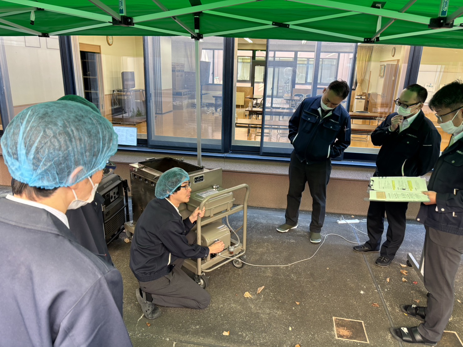 炊き出し訓練を実施しました:エイト・法人本部